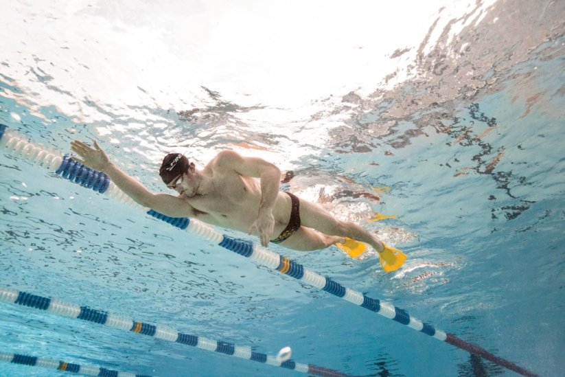 FINIS Edge Fins - Velikost: M/L