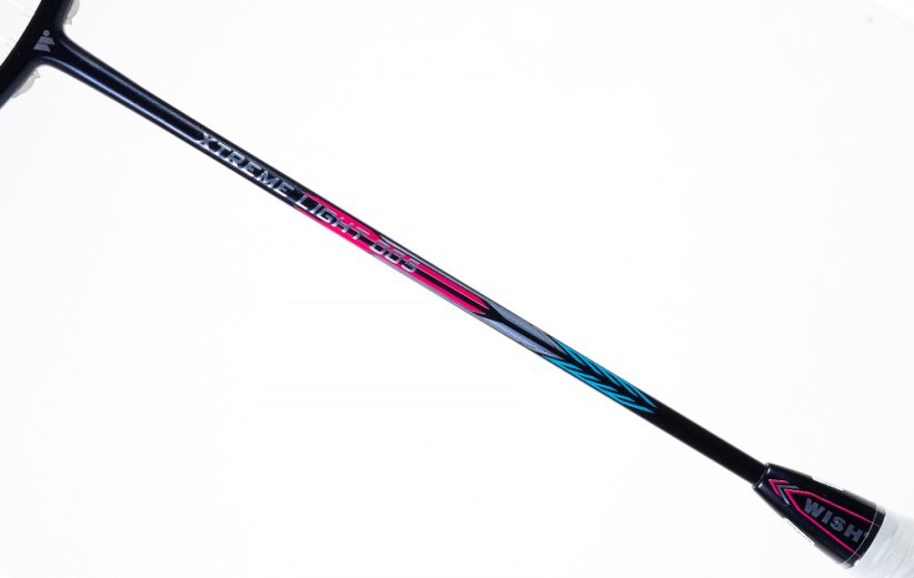 Badmintonová raketa WISH Xtreme Light 005, Dámská